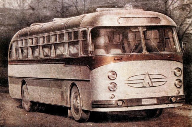 ЛАЗ-699А «Карпаты» Опытный II (№22-Э) на обложке журнала «Автомобильная промышленность» №7 1961 года