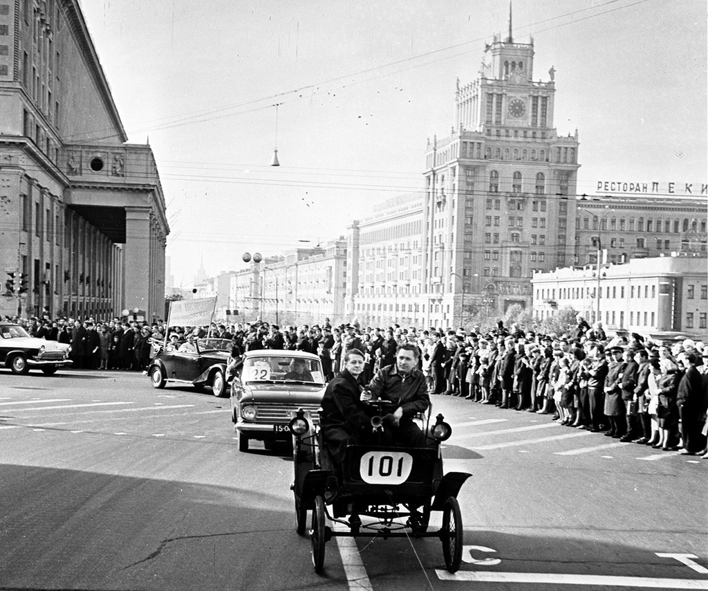 Бенц-Вело на Первом московском празднике автомобилистов 1966 года
